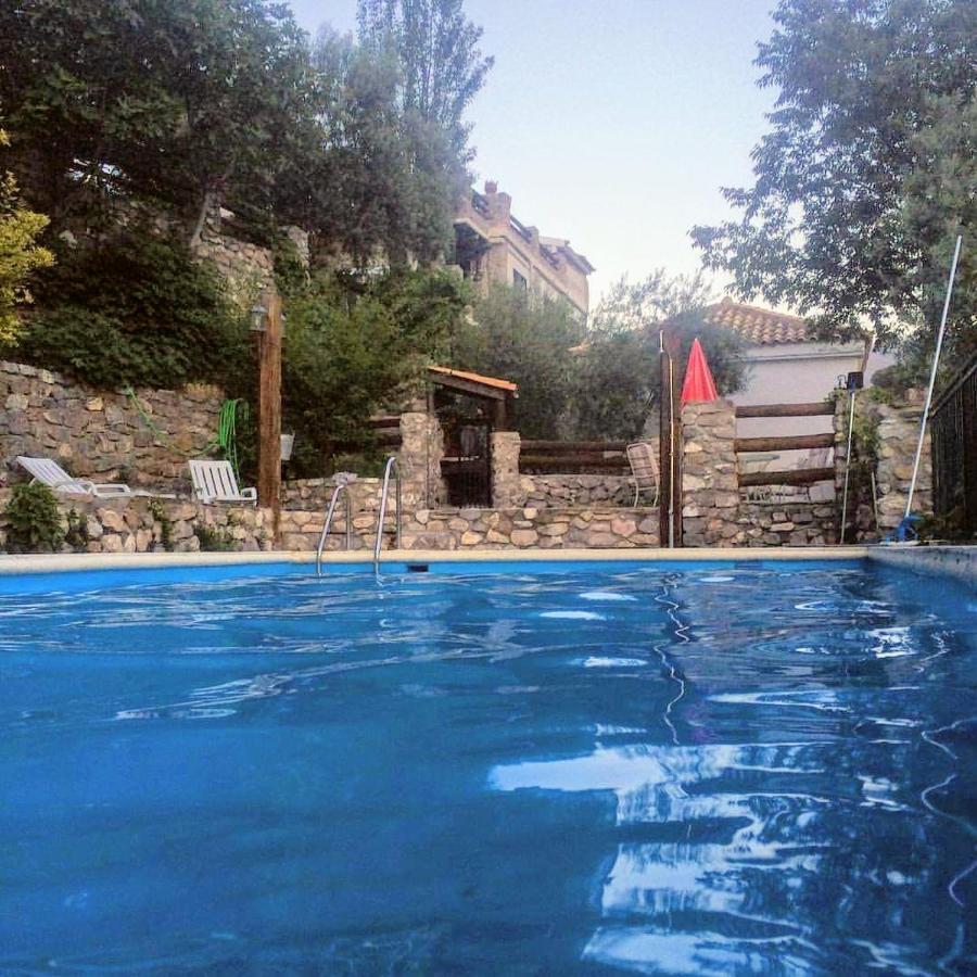 Cortijo La Solana Guest House เกวคาร์-เซียร์รา ภายนอก รูปภาพ