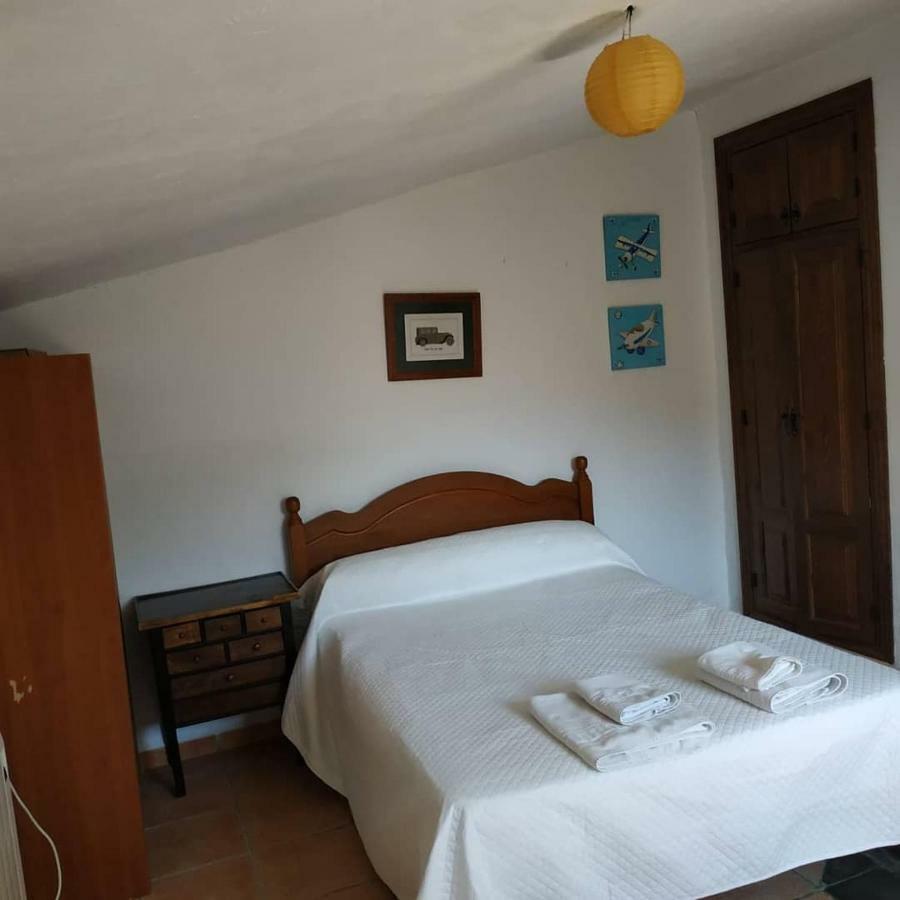 Cortijo La Solana Guest House เกวคาร์-เซียร์รา ภายนอก รูปภาพ