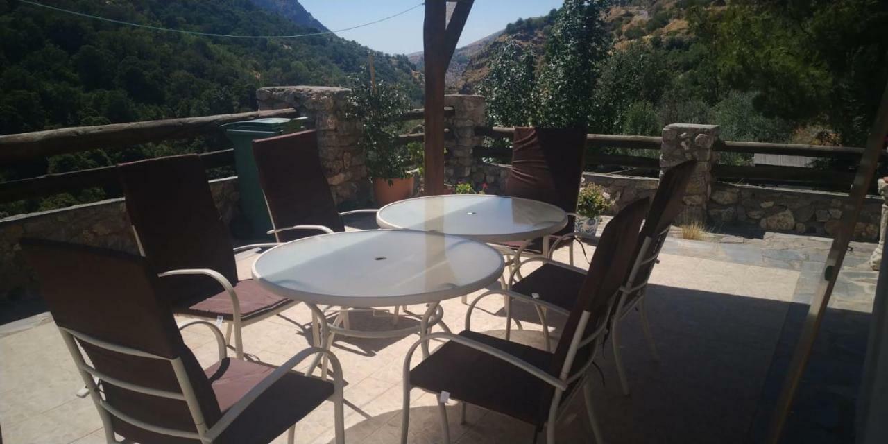 Cortijo La Solana Guest House เกวคาร์-เซียร์รา ภายนอก รูปภาพ